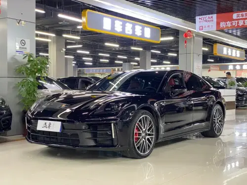 Porsche Panamera, 2024
