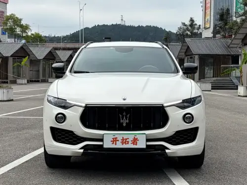 Maserati Levante, 2021
