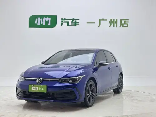 Volkswagen Golf, 2022