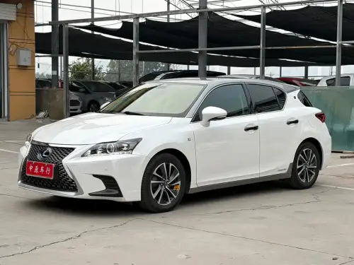 Lexus CT, 2020