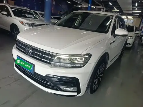 Volkswagen Tiguan, 2020