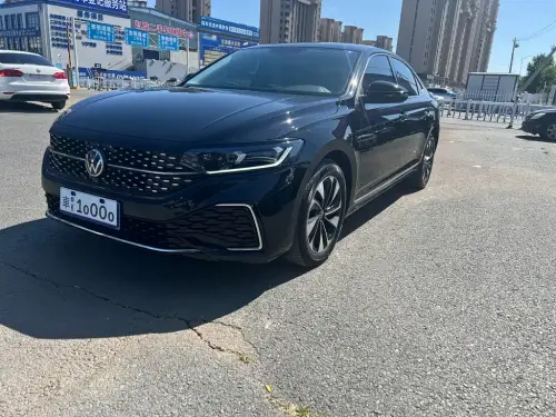 Volkswagen Passat, 2024