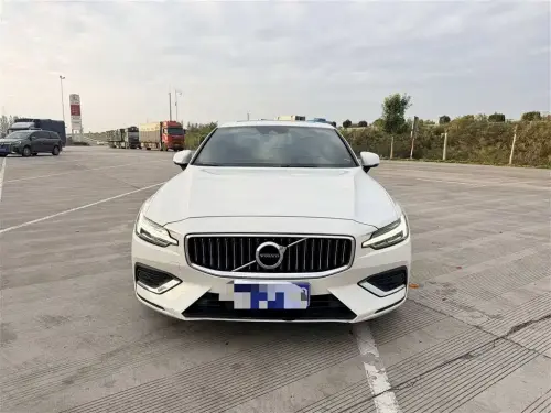 Volvo S60, 2021
