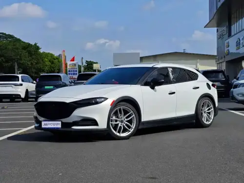 Mazda CX-4, 2021