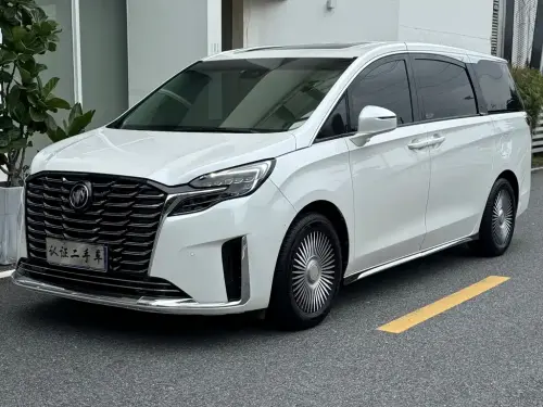 Buick GL8, 2022
