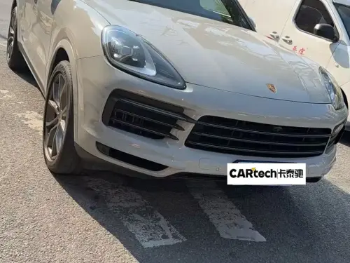 Porsche Cayenne, 2023