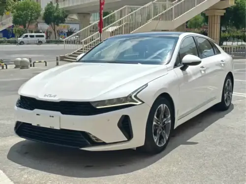 Kia K5, 2023