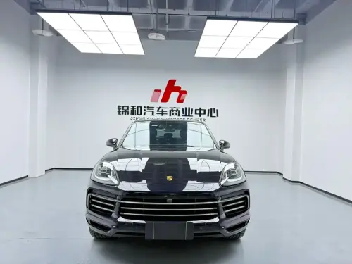 Porsche Cayenne, 2022