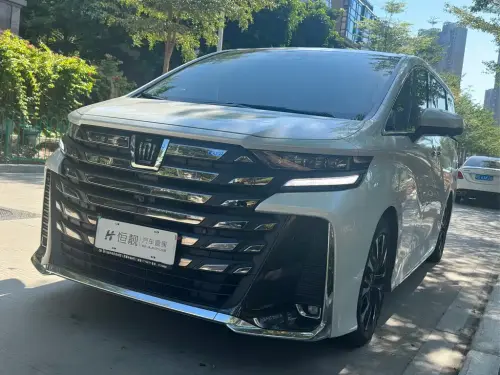Toyota Vellfire, 2023