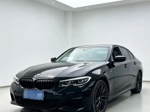 BMW 3-Series, 2021