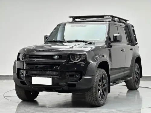 Land Rover Defender, 2023