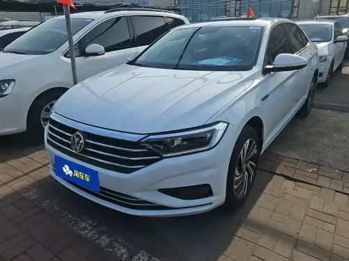 Volkswagen Sagitar, 2020