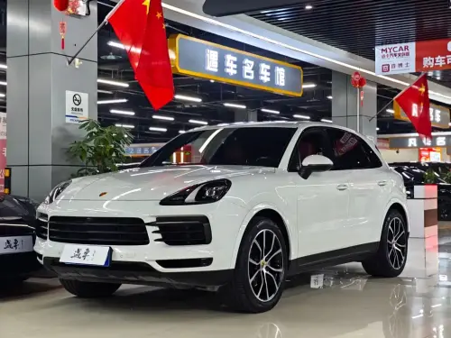 Porsche Cayenne, 2022