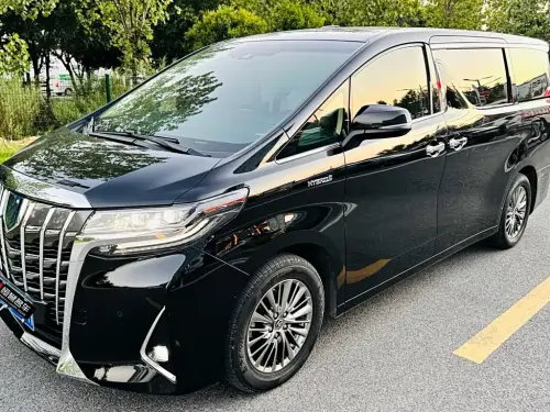 Toyota Alphard, 2022
