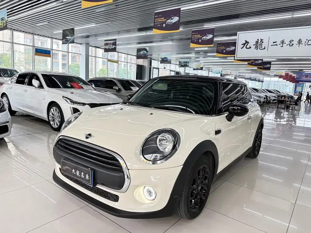 Mini MINI, 2021