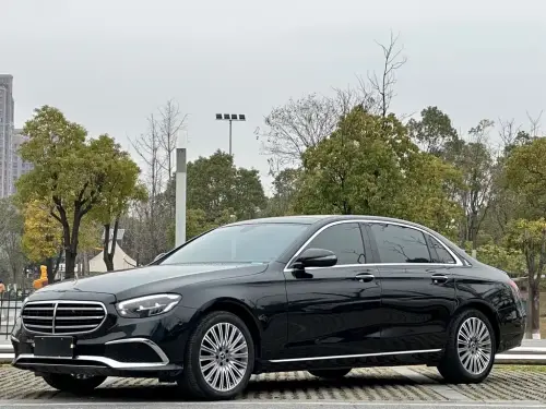 Mercedes-Benz E-Class, 2022