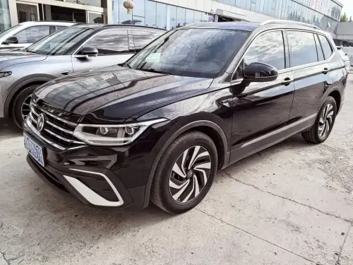 Volkswagen Tiguan, 2023
