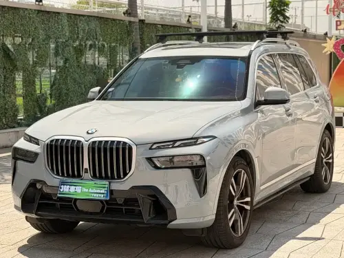 BMW X7, 2024