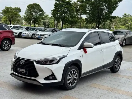 Toyota Yaris L, 2023