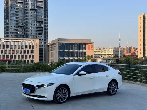 Mazda Mazda3 Axela, 2020