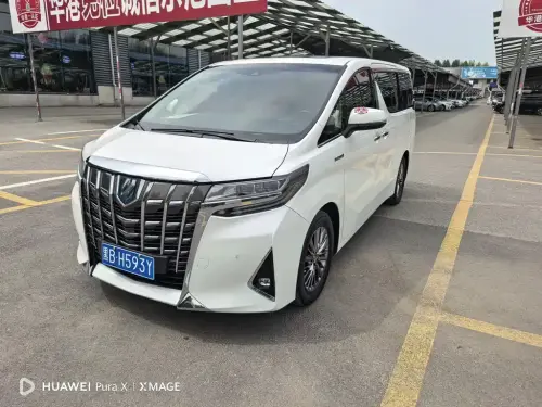 Toyota Alphard, 2021
