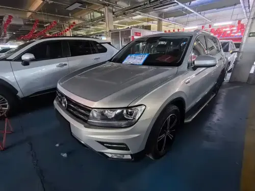Volkswagen Tiguan, 2020