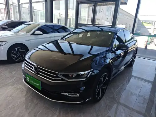 Volkswagen Magotan, 2025