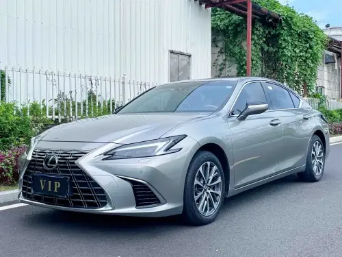 Lexus ES, 2026