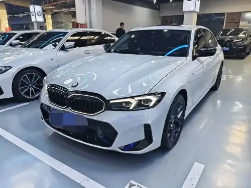 BMW 3-Series, 2025