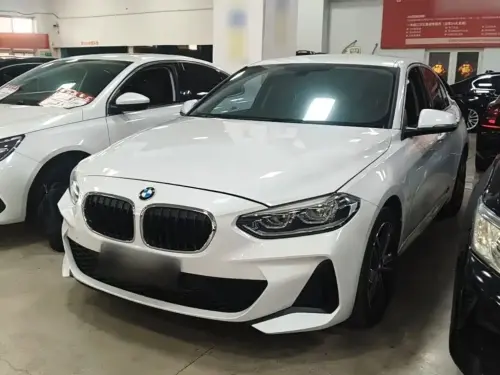 BMW 1-Series, 2022