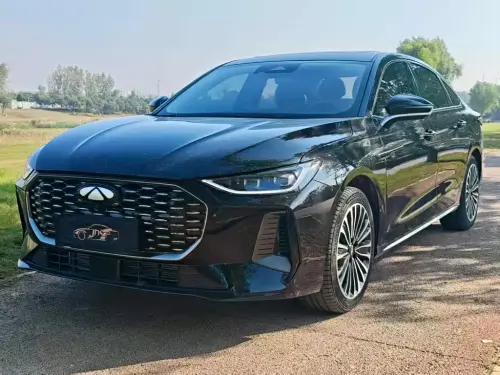 Chery Fulwin A8, 2025