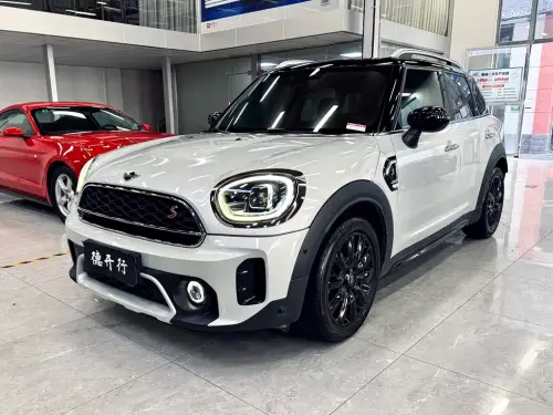 Mini MINI COUNTRYMAN, 2021