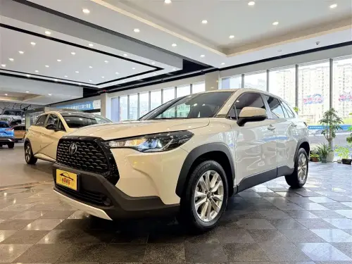 Toyota Corolla Cross, 2025