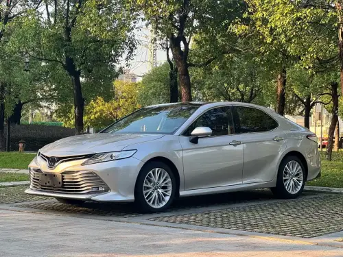 Toyota Camry, 2020