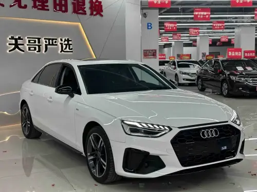 Audi A4, 2022