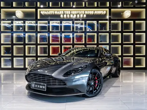 Aston Martin DB11, 2020