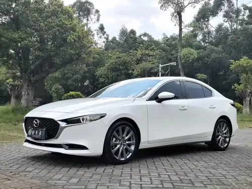 Mazda Mazda3 Axela, 2024