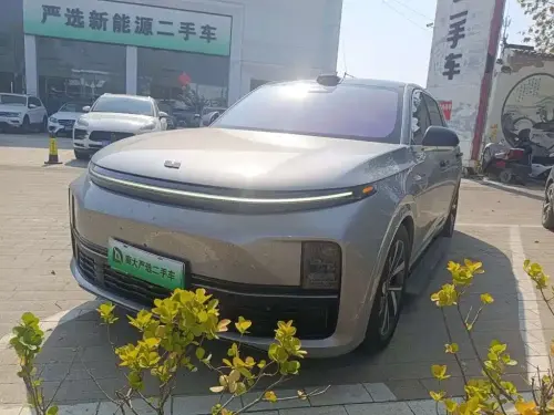 Li Auto L7, 2023