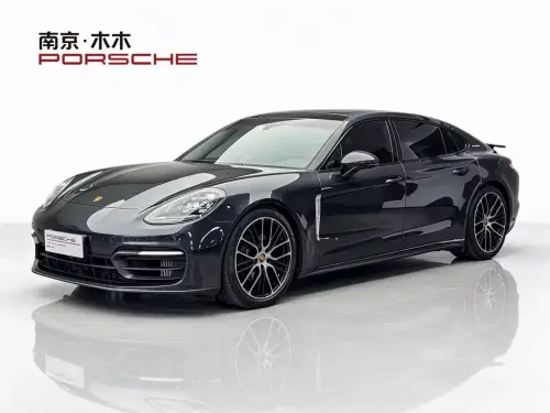 Porsche Panamera, 2022