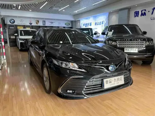 Toyota Camry, 2022
