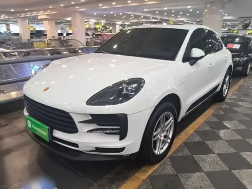 Porsche Macan, 2020