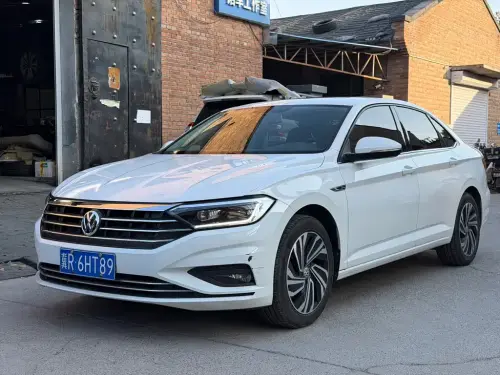 Volkswagen Sagitar, 2022