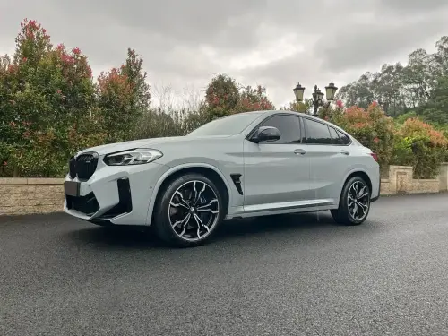 BMW X4M, 2025