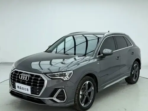 Audi Q3, 2022