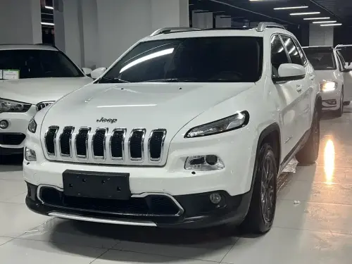 Jeep Cherokee, 2021