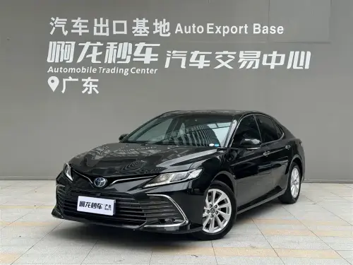 Toyota Camry, 2023