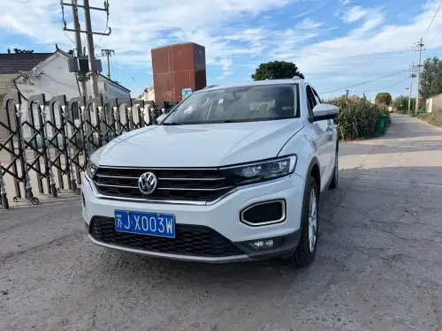 Volkswagen T-Roc, 2020