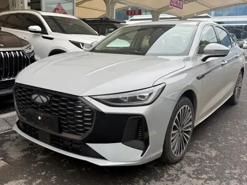 Chery Fulwin A8, 2025