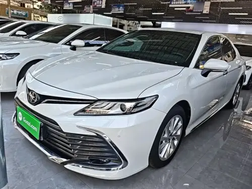 Toyota Camry, 2023