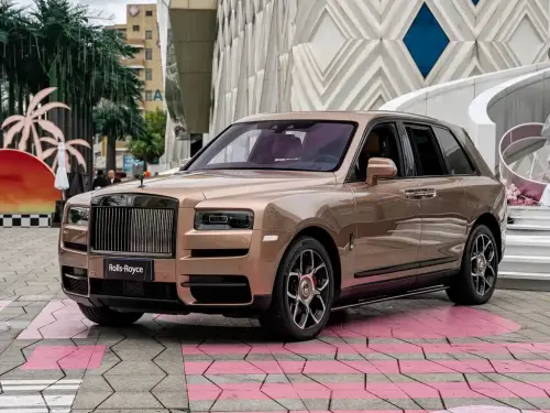 Rolls-Royce Cullinan, 2022